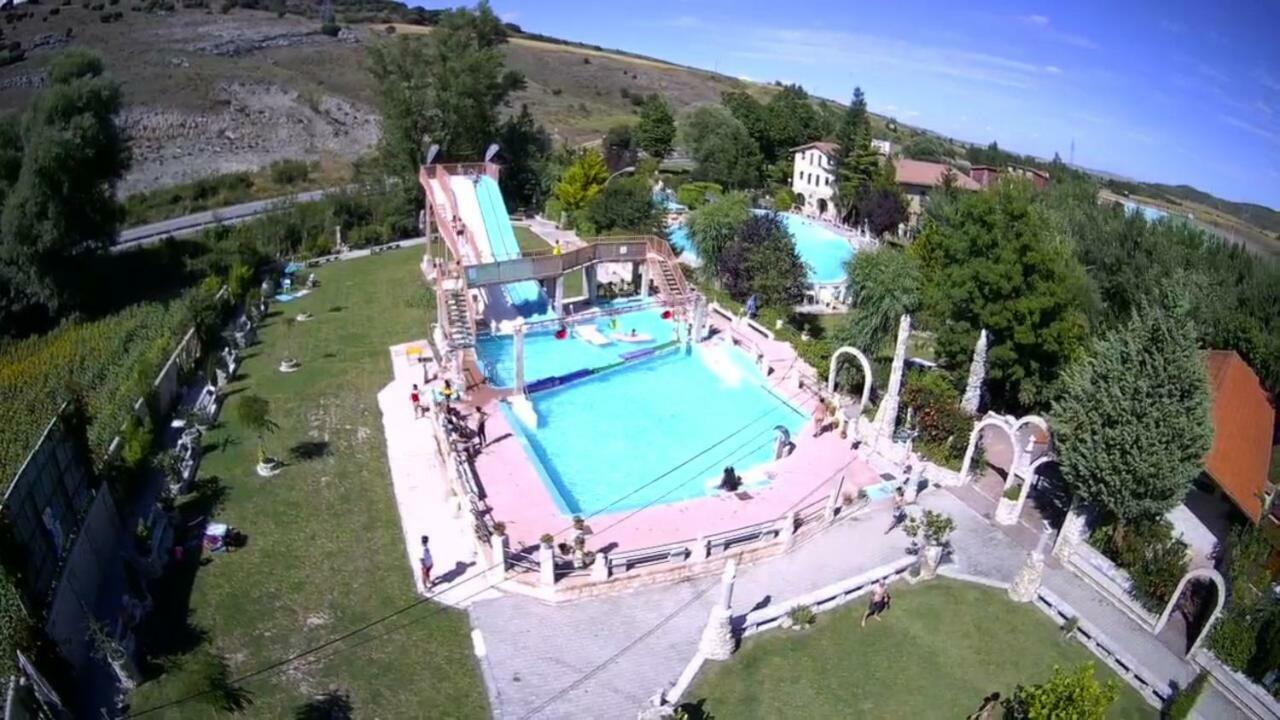 Hotel Picon del Conde Monasterio de Rodilla Exterior foto